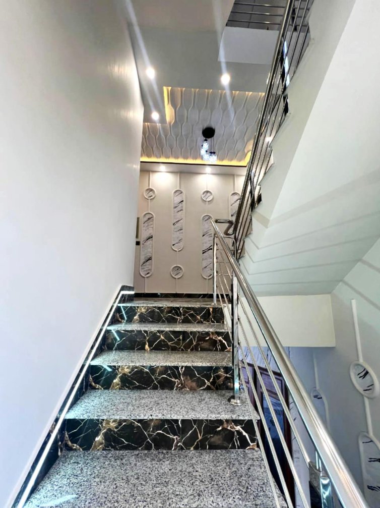 Umar Tiles installation inspiration